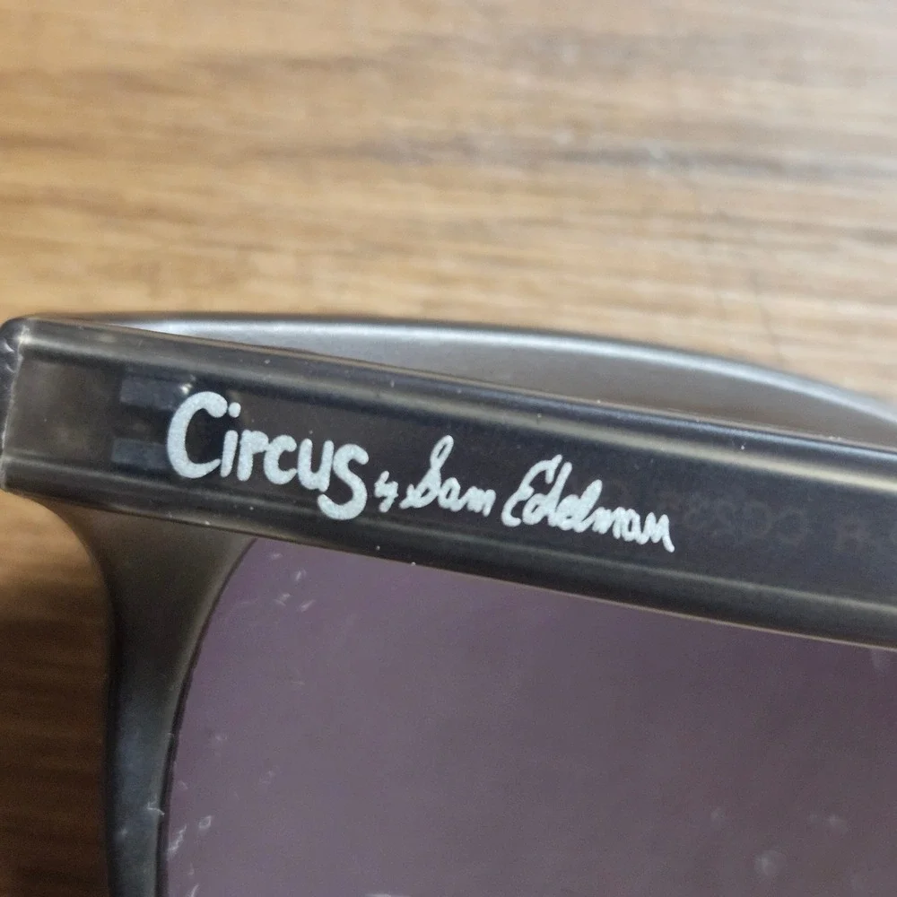 Circus by Sam Edelman Womens CC235 GY Non Polarized Round Sunglasses UNCC0302-R